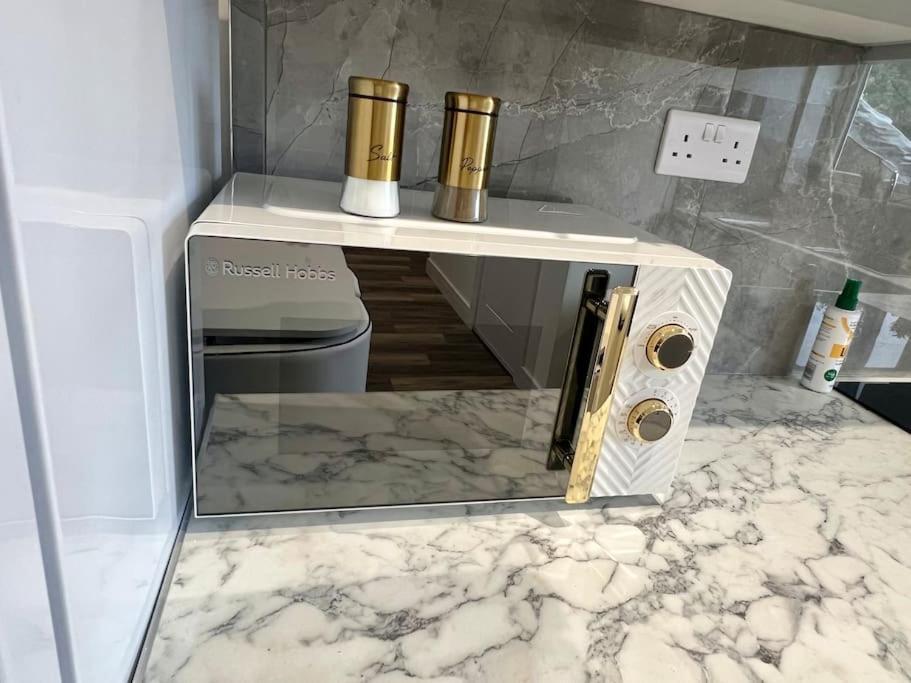 New 2 Bed Preston City Centre Flat - Sleeps 4 Kültér fotó