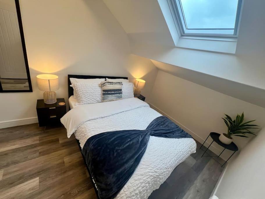 New 2 Bed Preston City Centre Flat - Sleeps 4 Kültér fotó